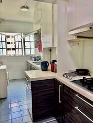 Blk 286B Toh Guan Road (Jurong East), HDB Executive #563033491